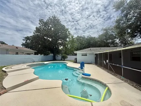 5311 Jennifer Place Orlando FL 32807