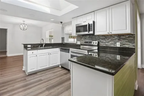 5311 Jennifer Place Orlando FL 32807