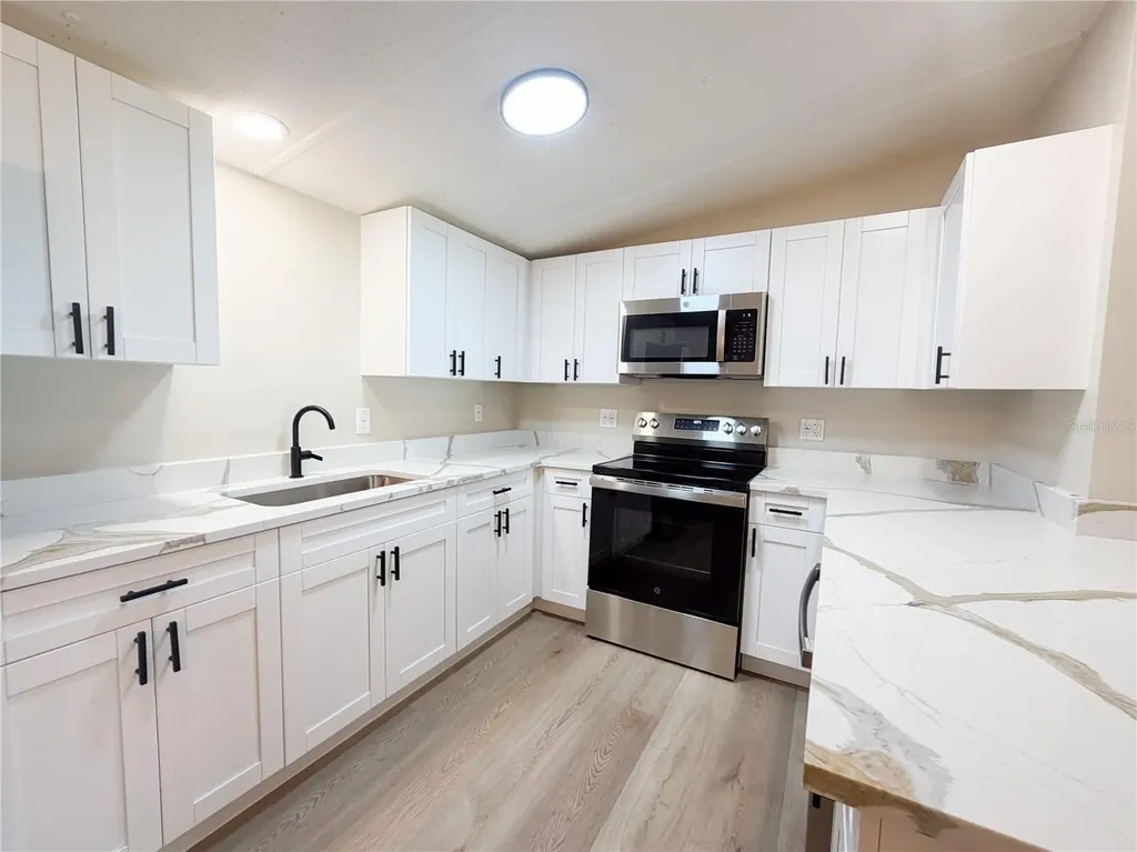 8017 E Skyline Lane Floral City FL 34436