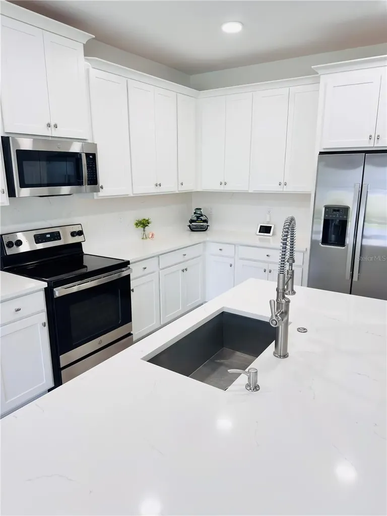 3078 Marine Grass Drive Wimauma FL 33598