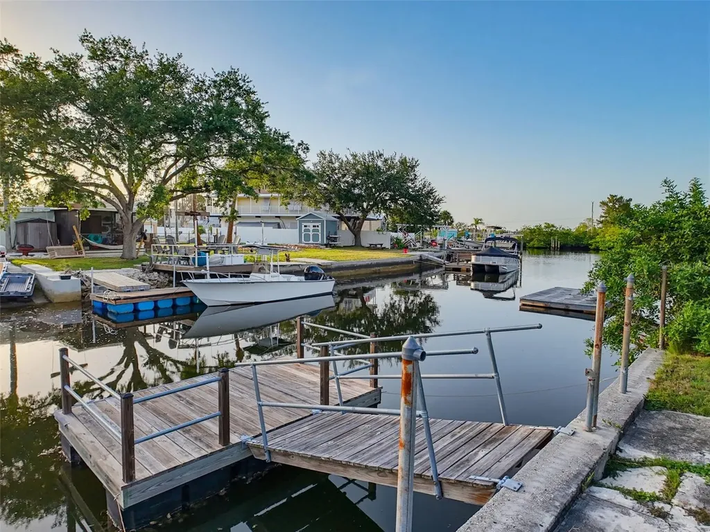 14905 Old Dixie Highway Hudson FL 34667