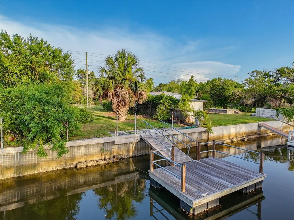 14905 Old Dixie Highway Hudson FL 34667