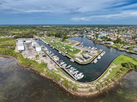 14905 Old Dixie Highway Hudson FL 34667