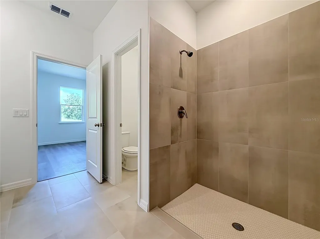 110 Fruitwood Avenue Eustis FL 32726