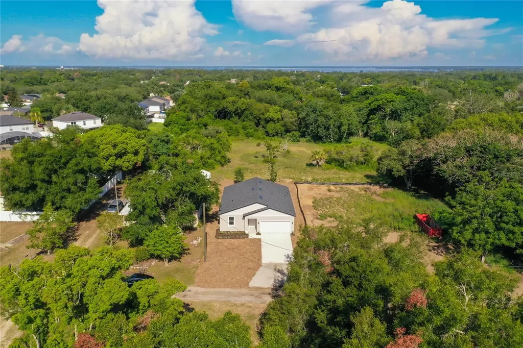 110 Fruitwood Avenue Eustis FL 32726