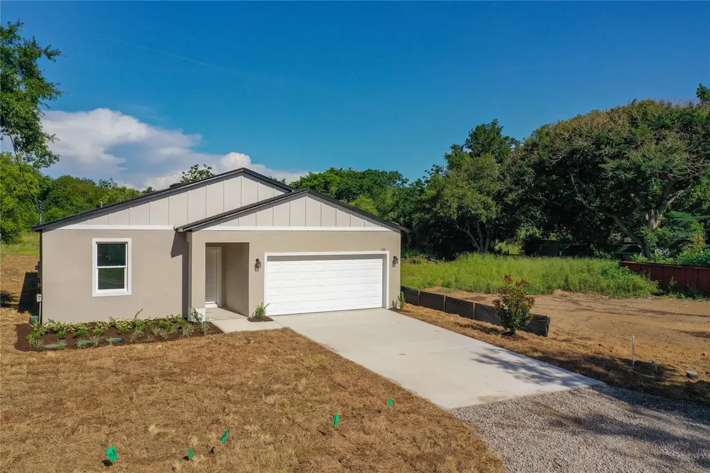 110 Fruitwood Avenue Eustis FL 32726