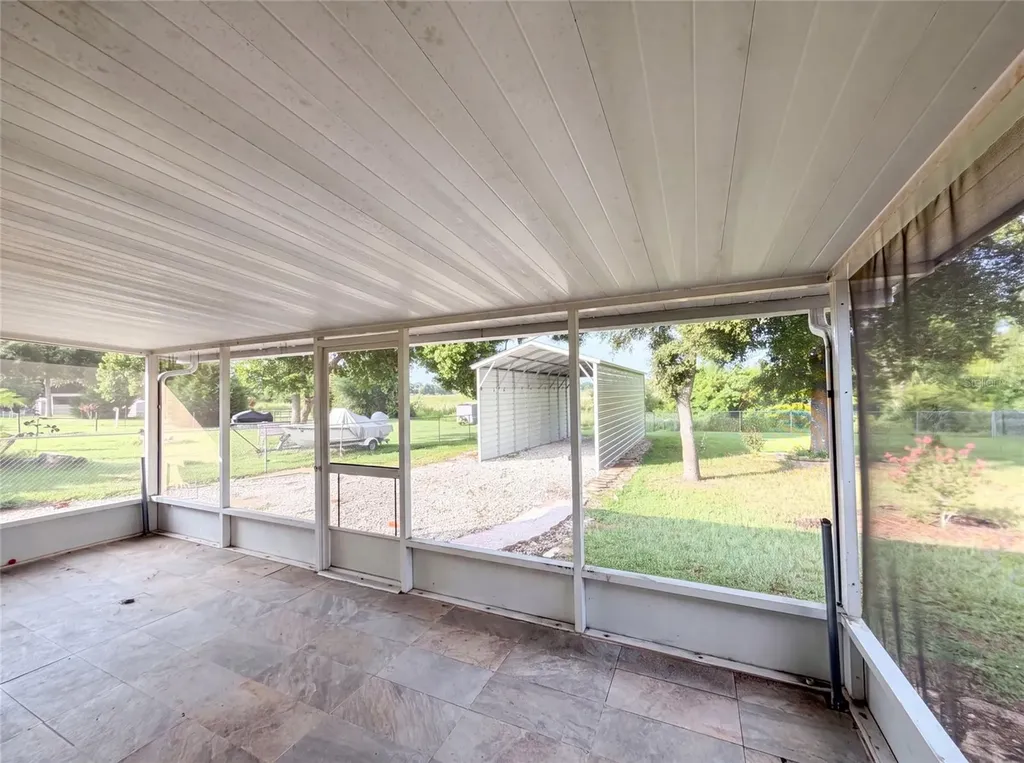 314 Dupont Circle Howey In The Hills FL 34737
