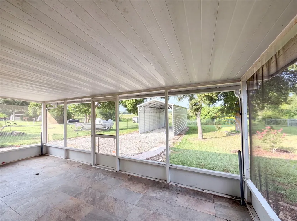 314 Dupont Circle Howey In The Hills FL 34737