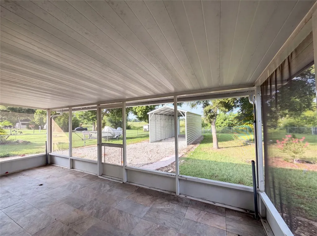 314 Dupont Circle Howey In The Hills FL 34737