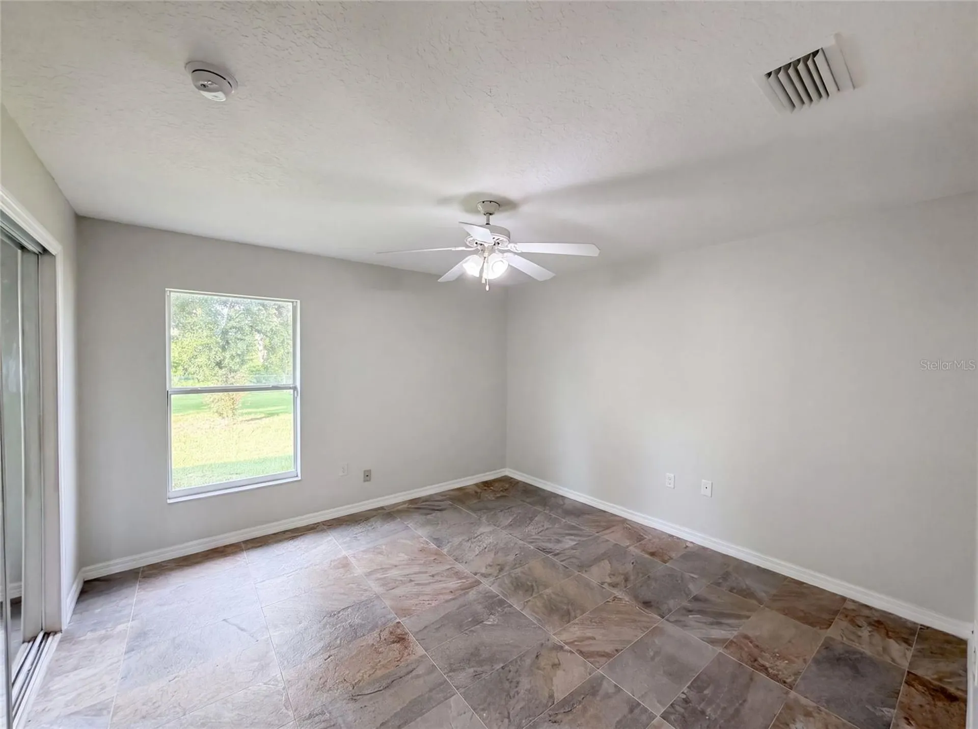 314 Dupont Circle Howey In The Hills FL 34737
