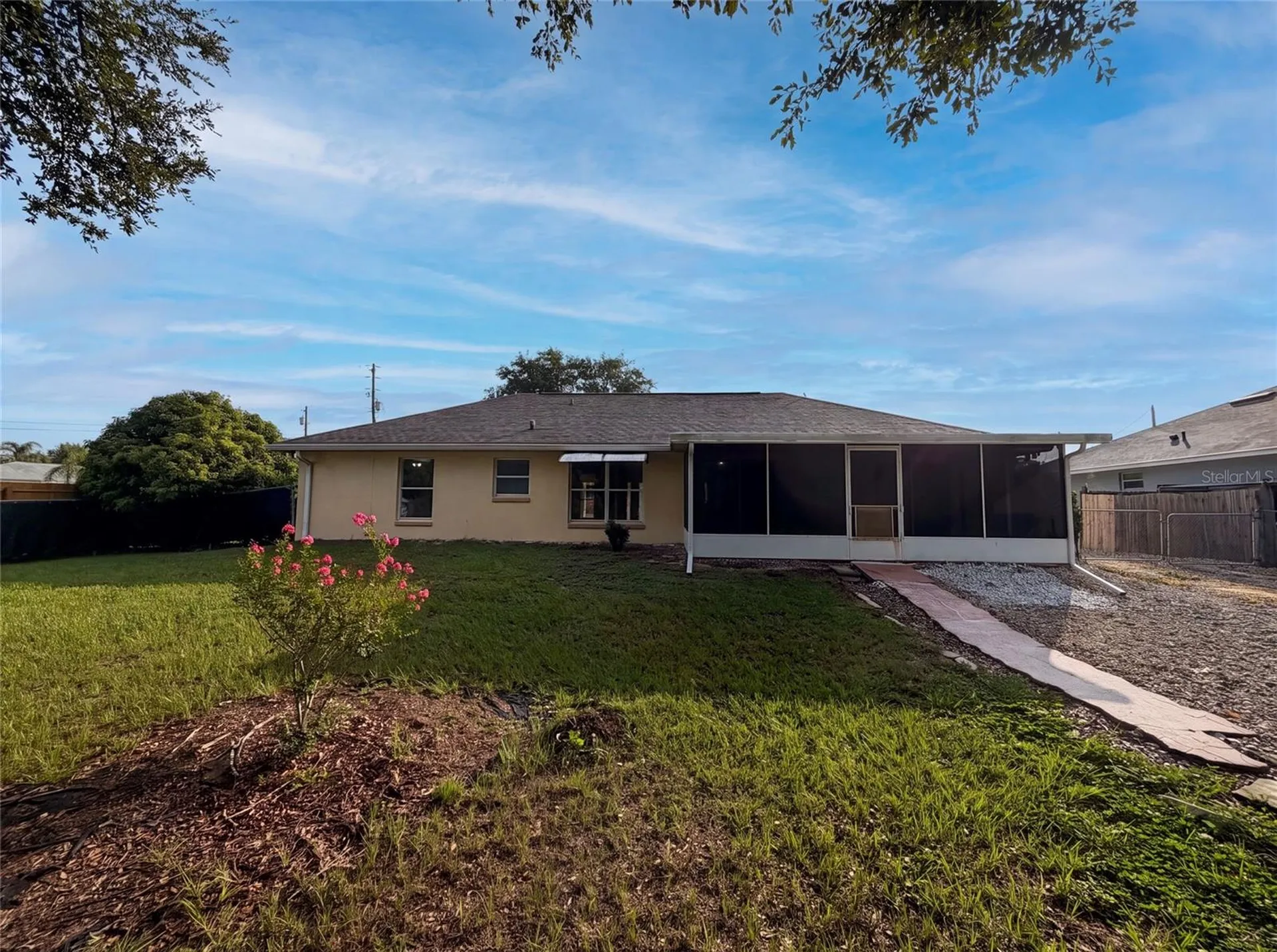 314 Dupont Circle Howey In The Hills FL 34737