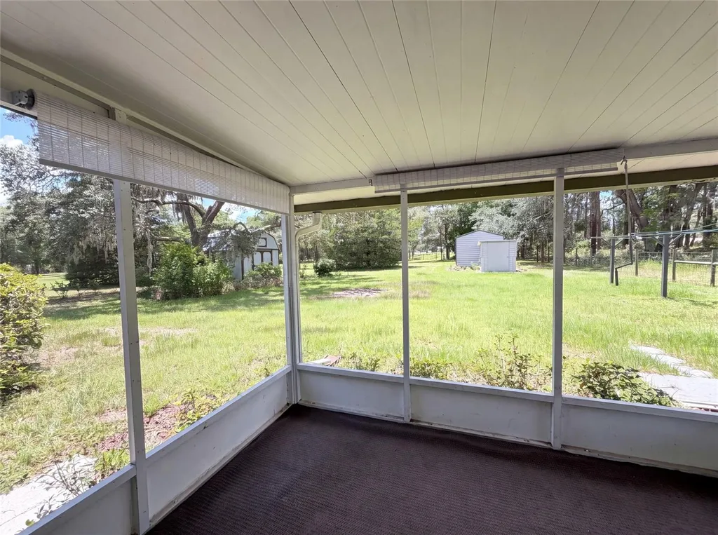 1870 SW Valencia Heights Avenue Dunnellon FL 34431
