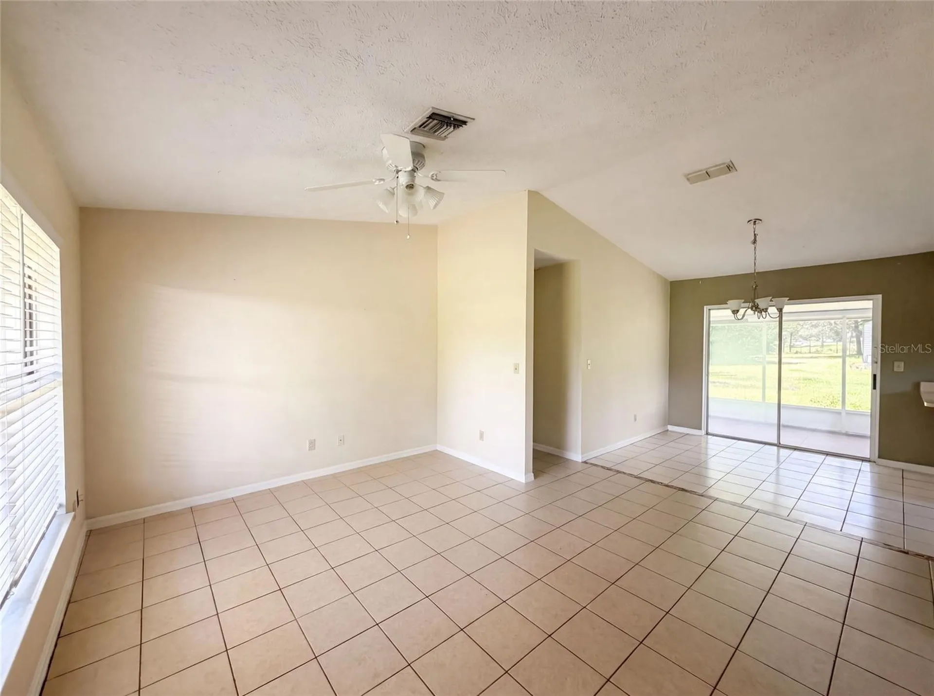 1870 SW Valencia Heights Avenue Dunnellon FL 34431