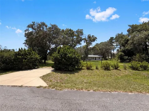 1870 SW Valencia Heights Avenue Dunnellon FL 34431