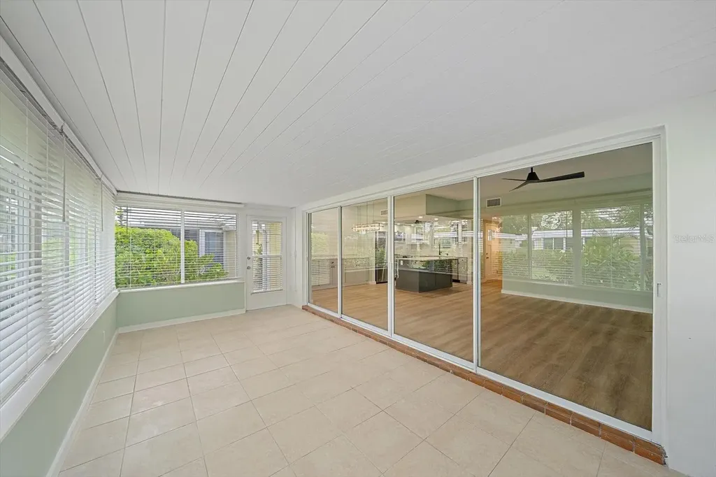 5865 Tidewood Avenue Sarasota FL 34231