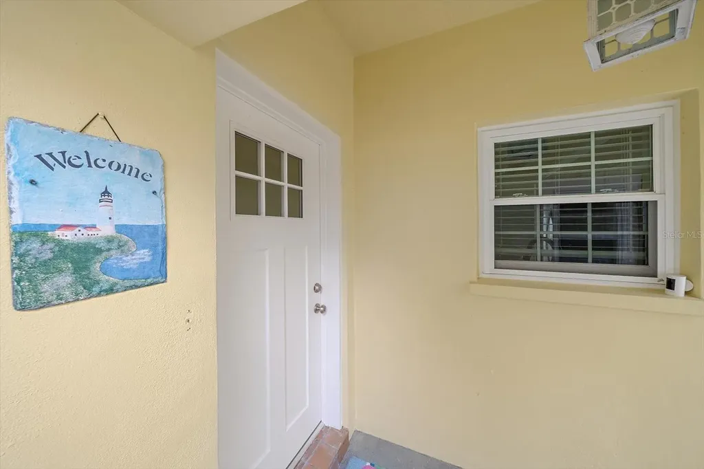 5865 Tidewood Avenue Sarasota FL 34231