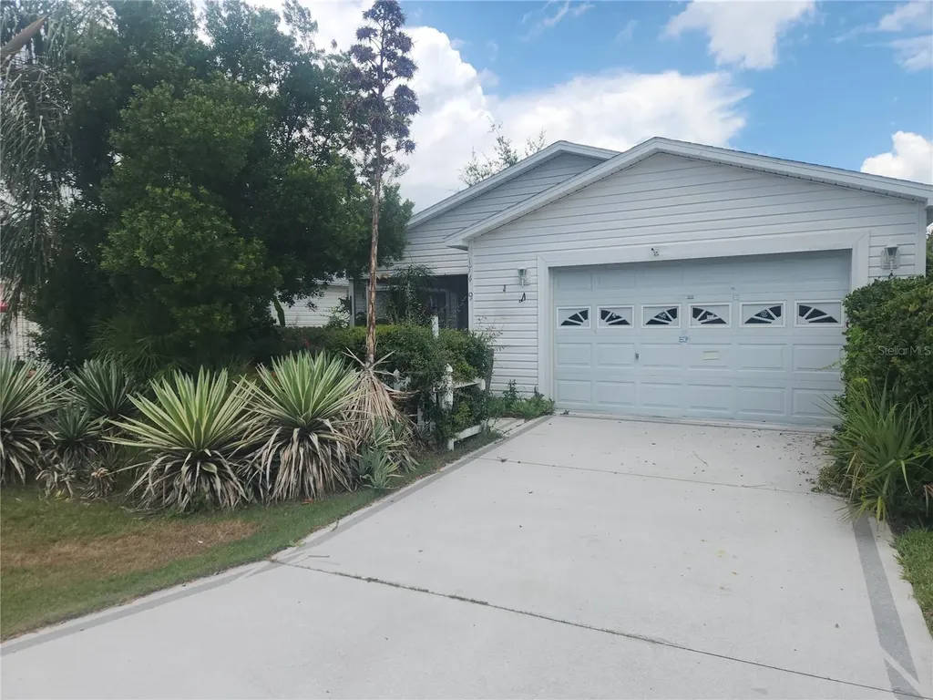 17449 SE 81st Newberry Court The Villages FL 32162