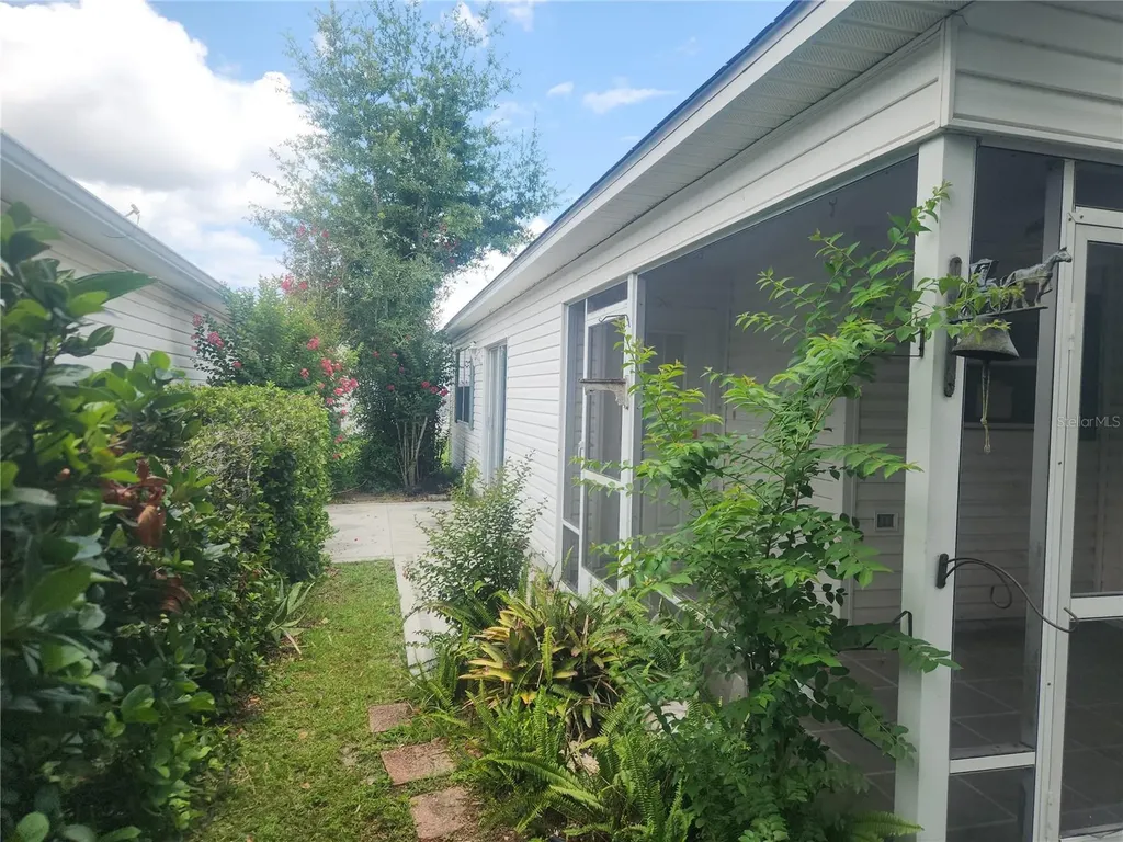 17449 SE 81st Newberry Court The Villages FL 32162