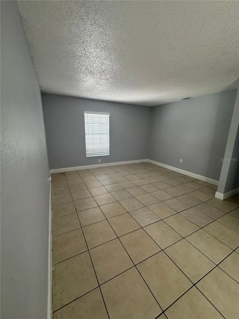 5708 N Lincoln Avenue Tampa FL 33614
