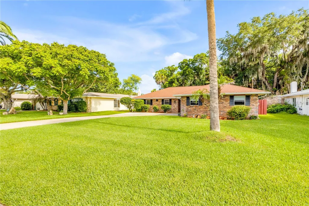 725 Green Road New Smyrna Beach FL 32168