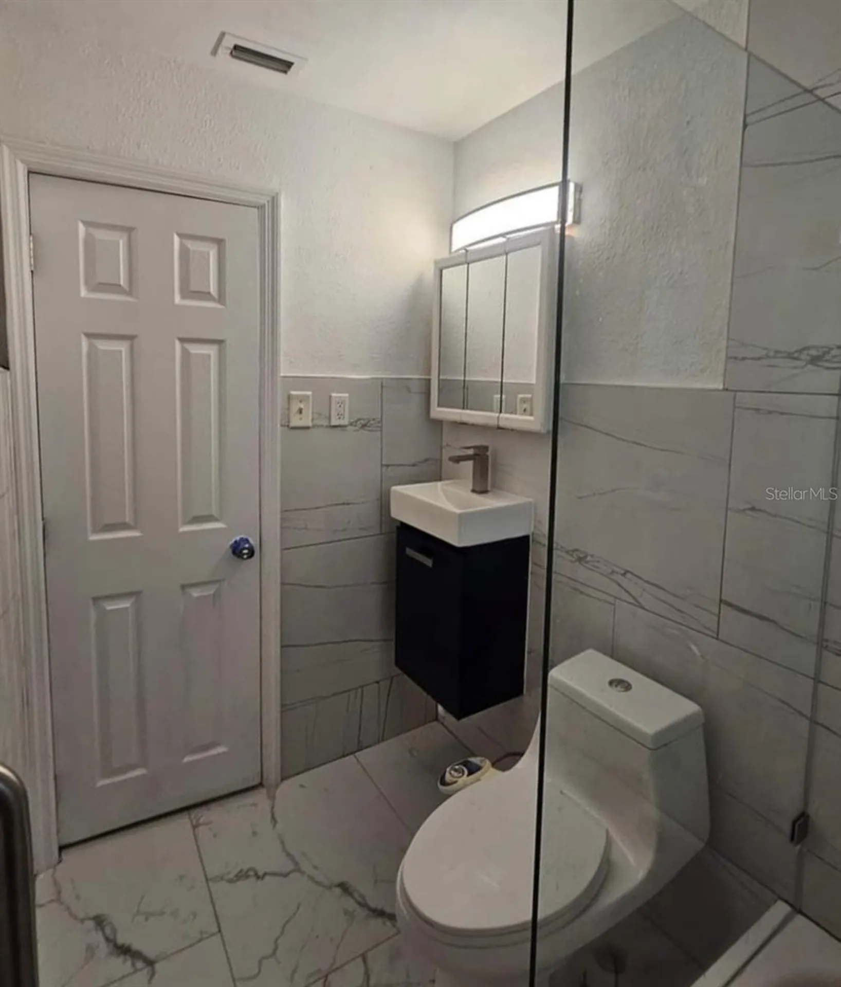 490 NW 29th Avenue Fort Lauderdale FL 33311
