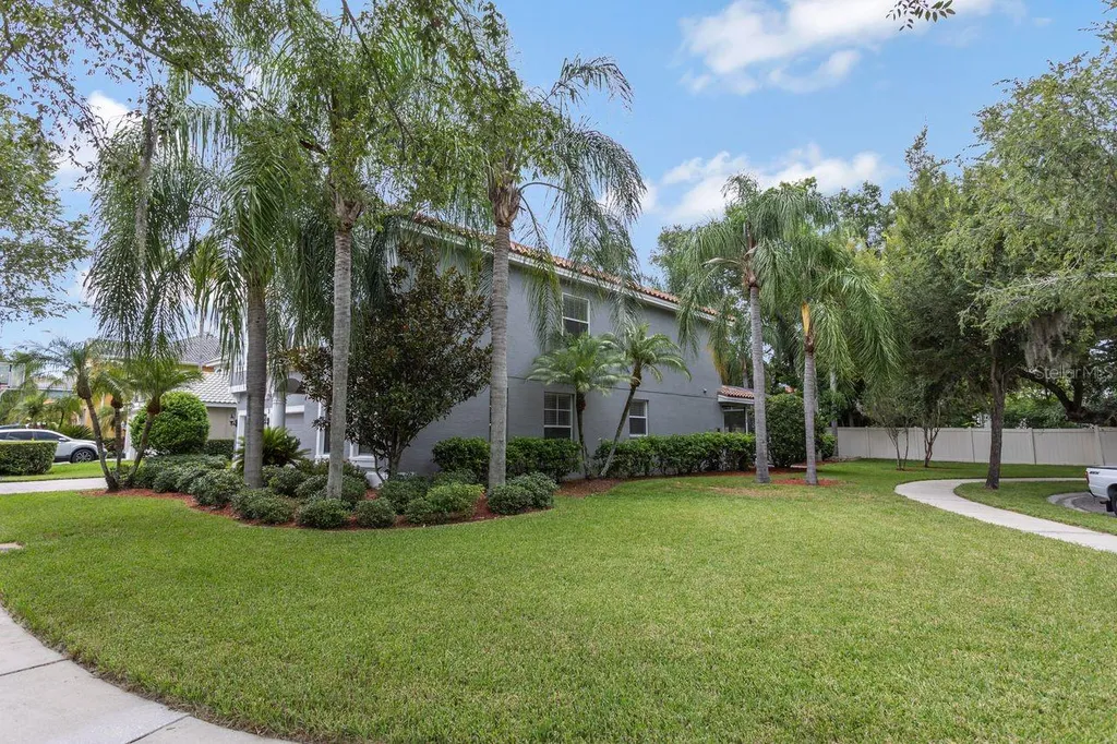 2328 Messenger Circle Safety Harbor FL 34695