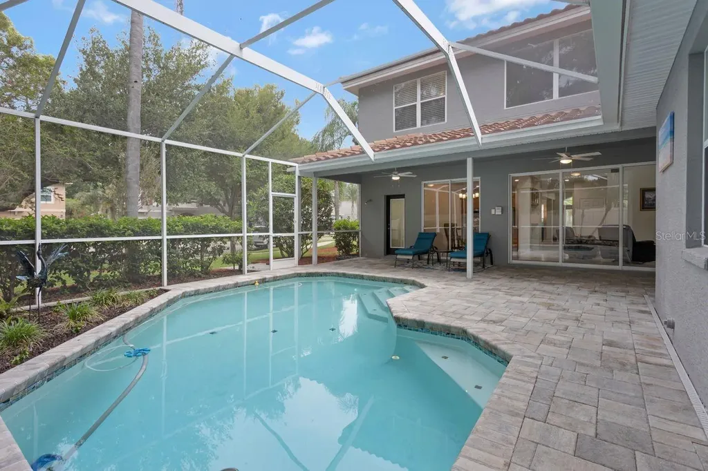 2328 Messenger Circle Safety Harbor FL 34695