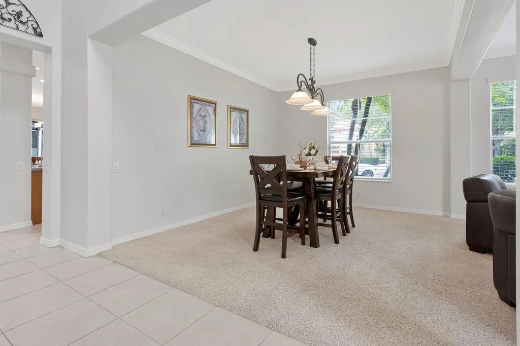 2328 Messenger Circle Safety Harbor FL 34695
