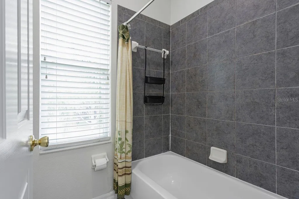 2328 Messenger Circle Safety Harbor FL 34695
