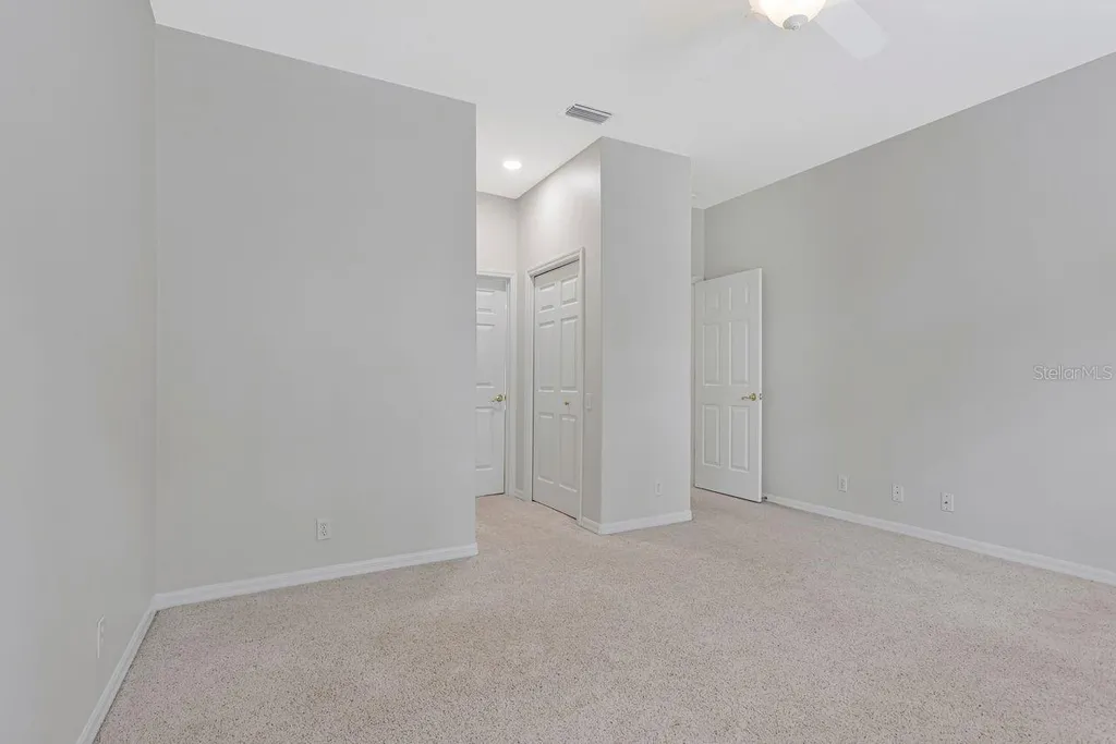 2328 Messenger Circle Safety Harbor FL 34695