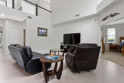 2328 Messenger Circle Safety Harbor FL 34695