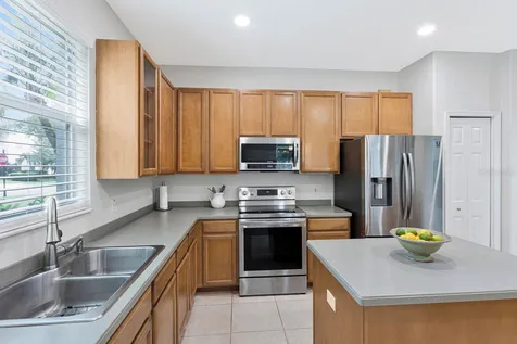 2328 Messenger Circle Safety Harbor FL 34695