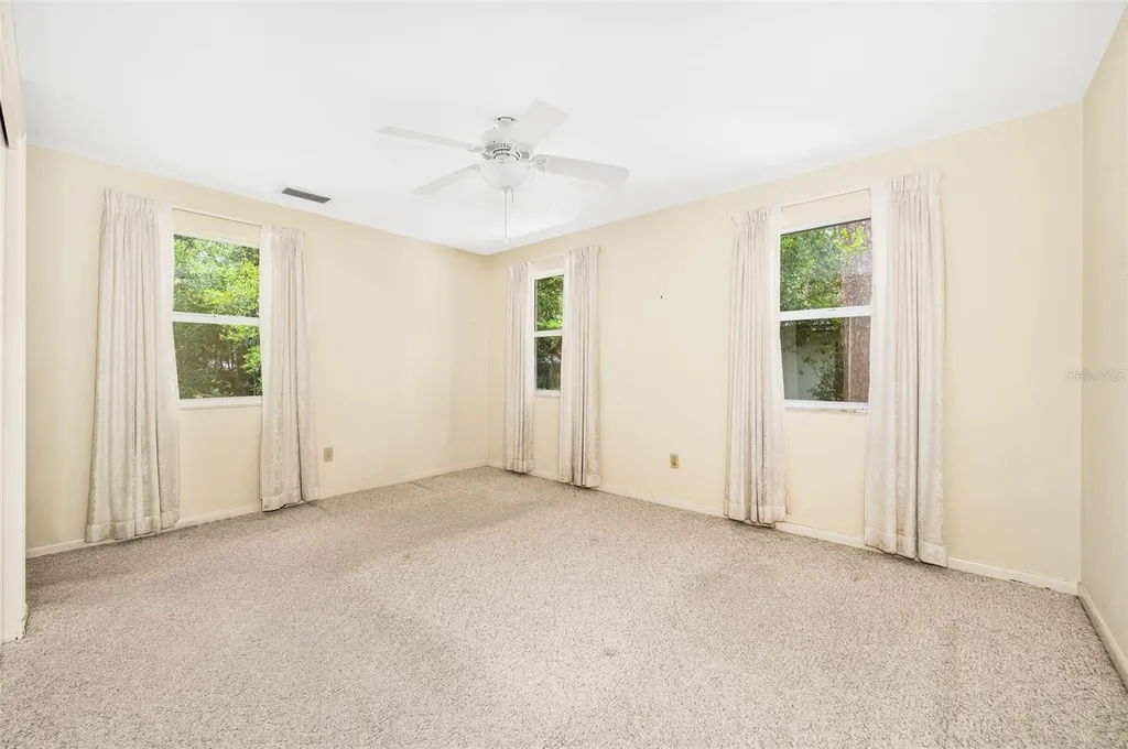 3919 SW 4th Place Gainesville FL 32607