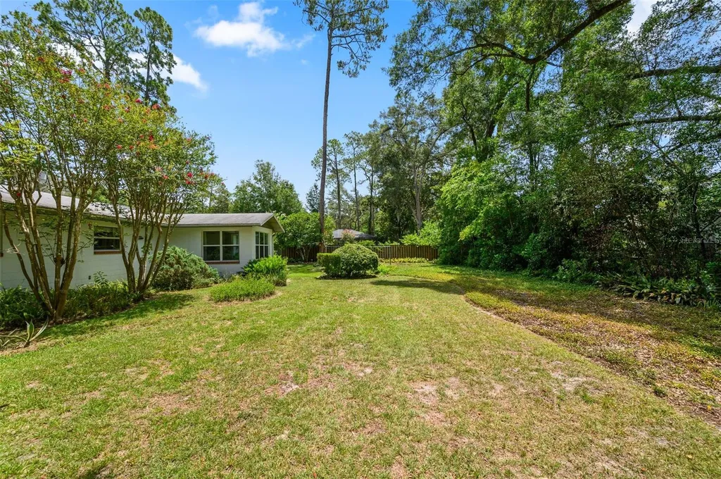 3919 SW 4th Place Gainesville FL 32607