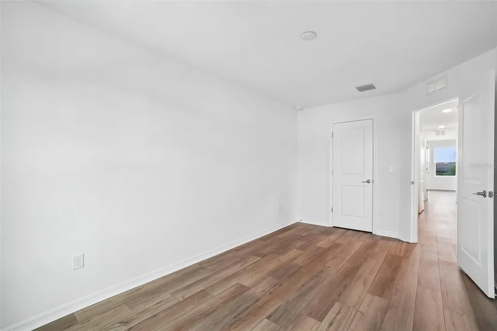 6844 Holcombe Down Drive Zephyrhills FL 33541