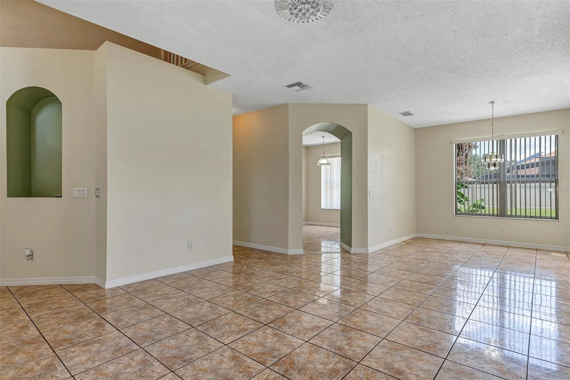 4921 Casa Vista Drive Orlando FL 32837