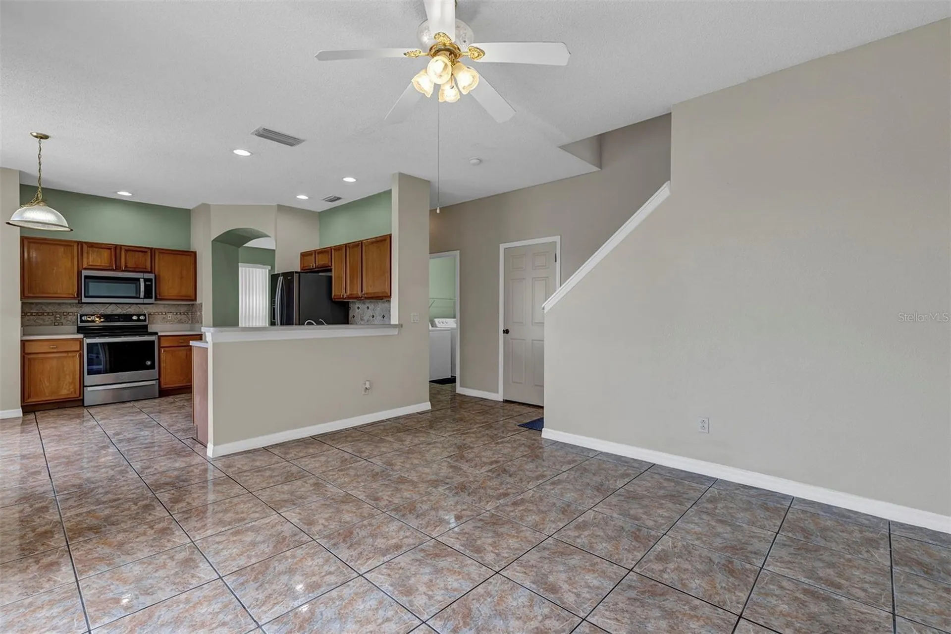 4921 Casa Vista Drive Orlando FL 32837