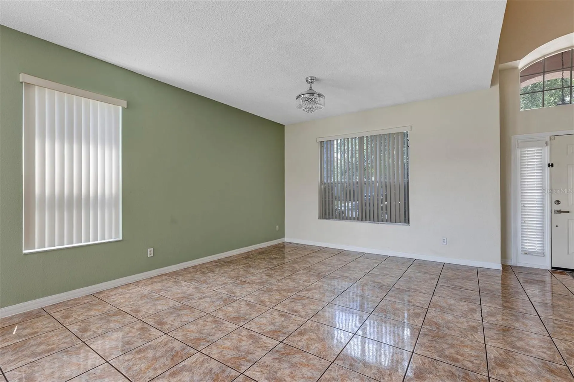 4921 Casa Vista Drive Orlando FL 32837
