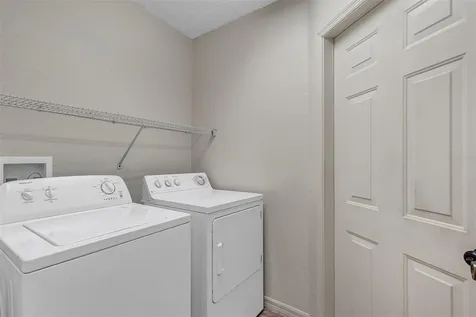 4921 Casa Vista Drive Orlando FL 32837
