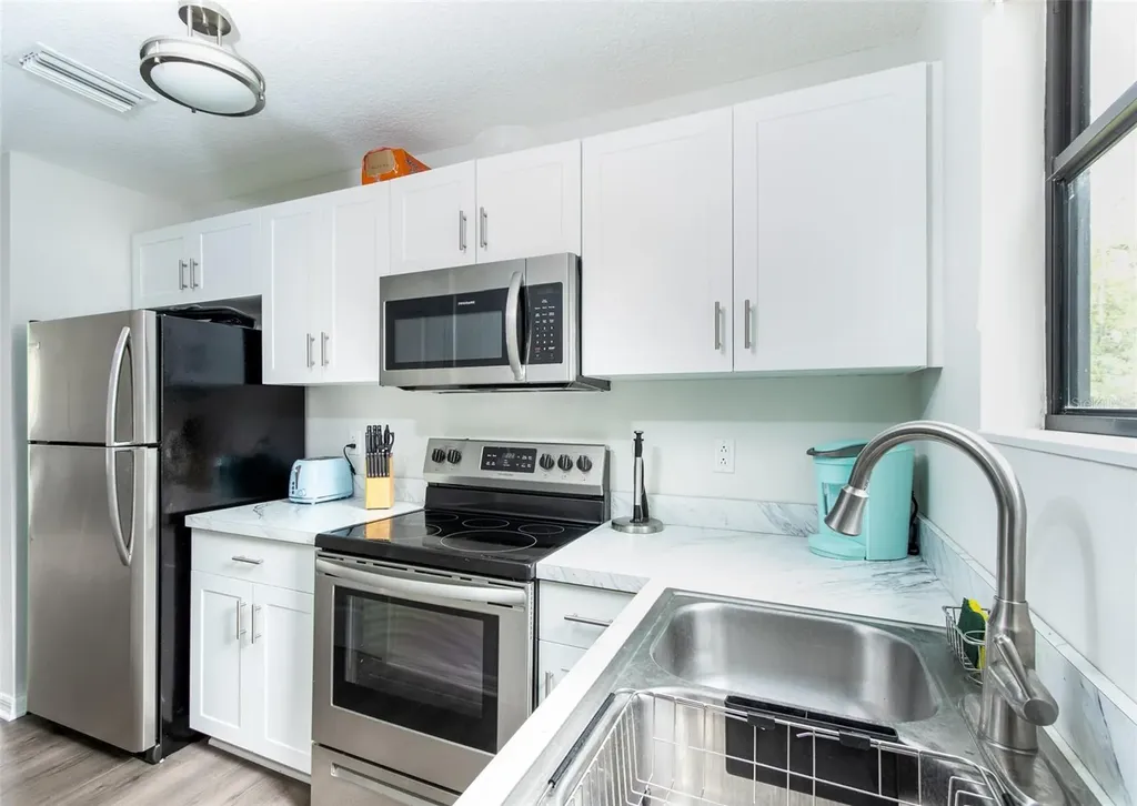 1220 34th Street Sarasota FL 34234