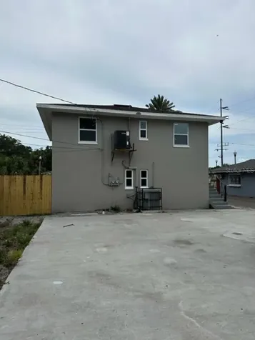 1110 16th Street S St Petersburg FL 33705
