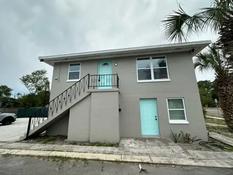 1110 16th Street S St Petersburg FL 33705