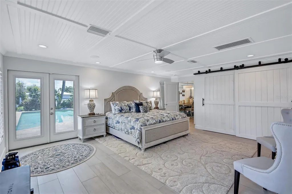 571 Ranger Lane Longboat Key FL 34228