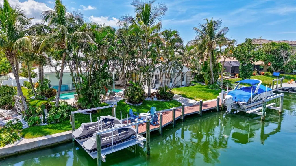 571 Ranger Lane Longboat Key FL 34228