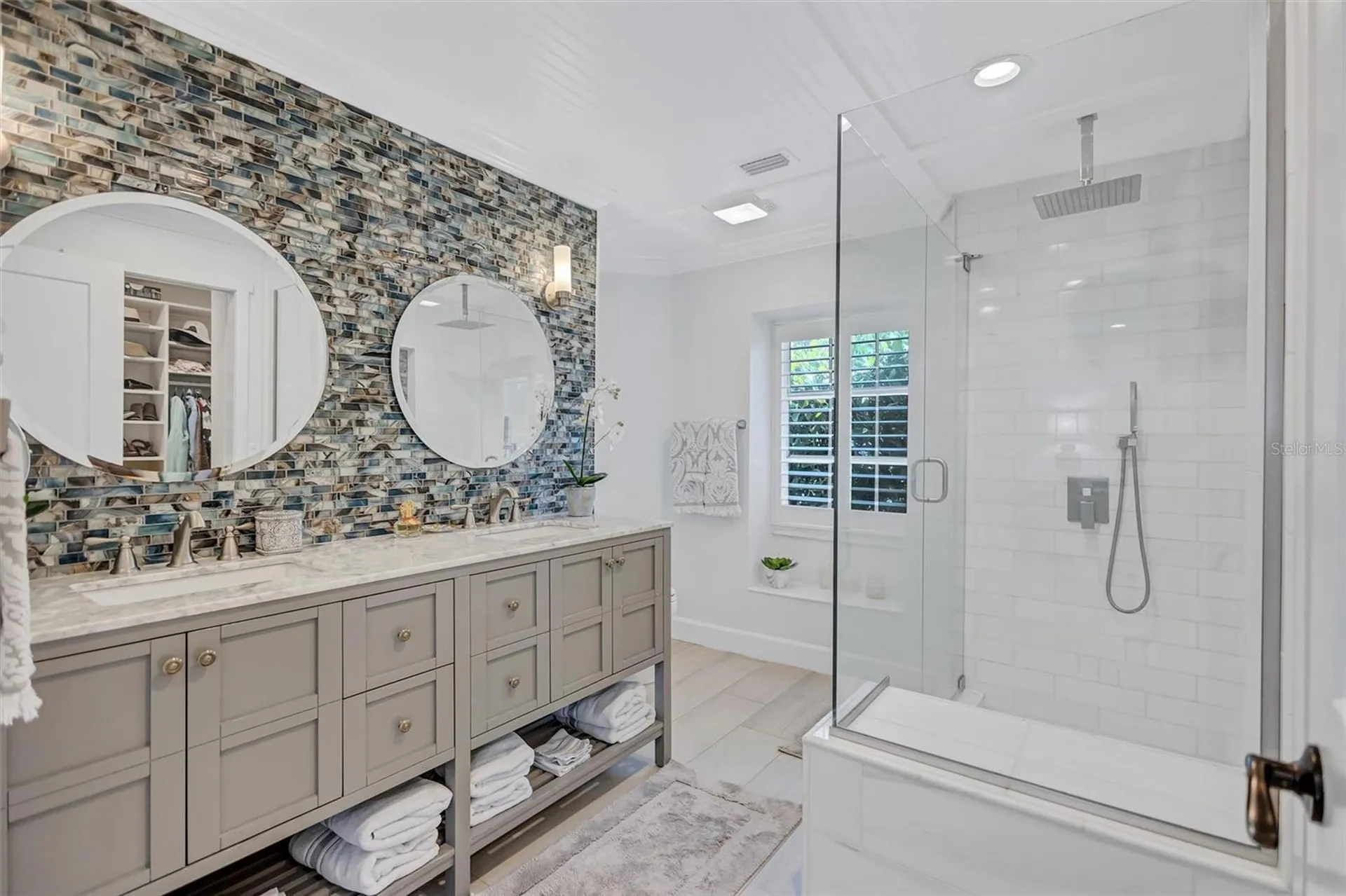 571 Ranger Lane Longboat Key FL 34228