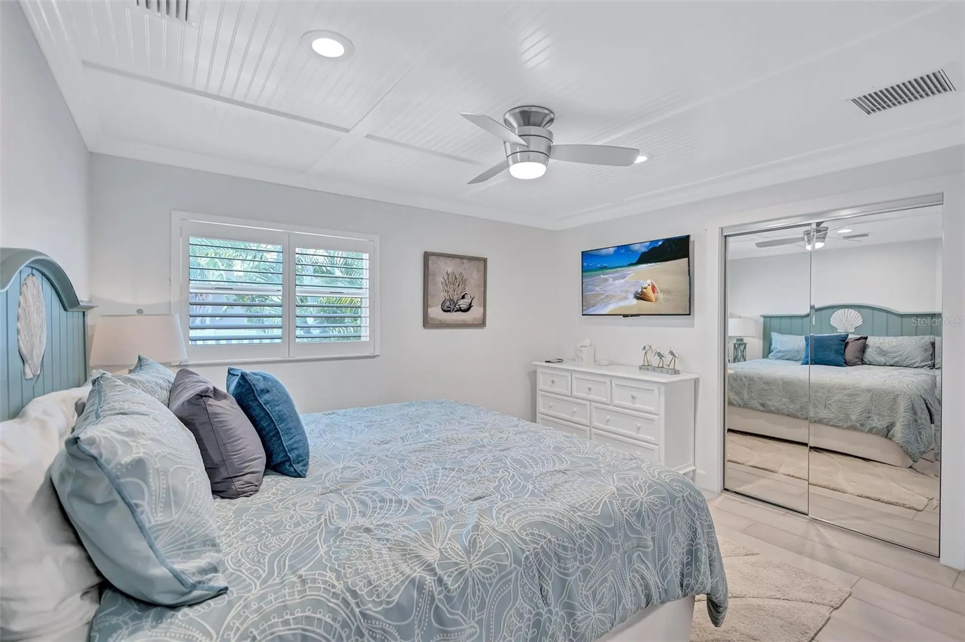 571 Ranger Lane Longboat Key FL 34228