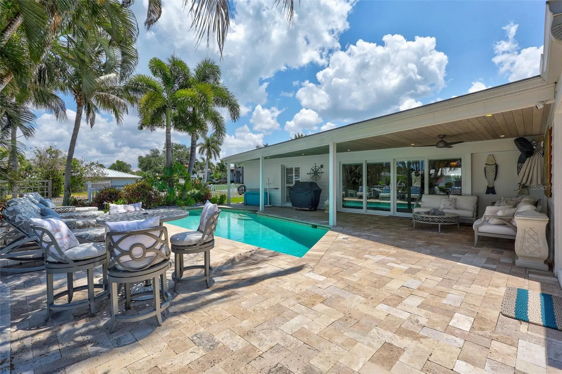 571 Ranger Lane Longboat Key FL 34228