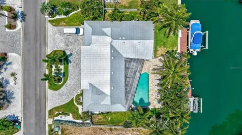 571 Ranger Lane Longboat Key FL 34228