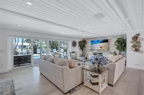 571 Ranger Lane Longboat Key FL 34228