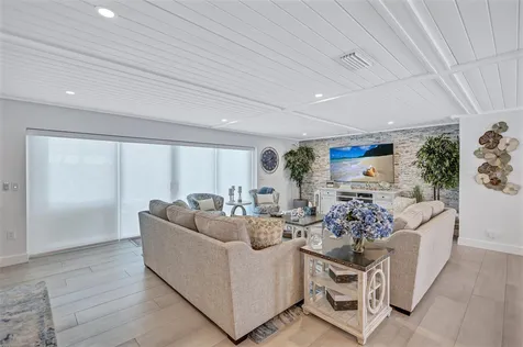 571 Ranger Lane Longboat Key FL 34228